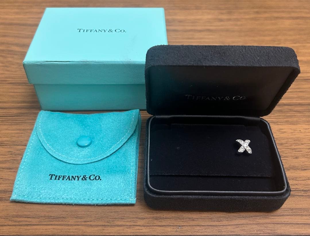 ティファニー(Tiffany) ピアス　ダイヤ　X ホワイトゴールド　片耳 ティファニー ロック ピアス ダイヤモンド ホワイトゴールド