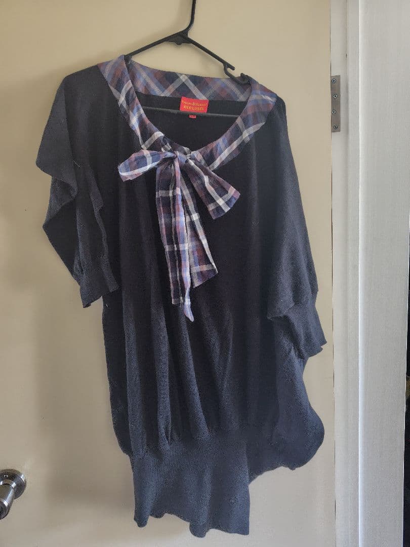 リボン付きチェック襟のカジュアルワンピース 肩ベロアリボン付きチェックワンピース