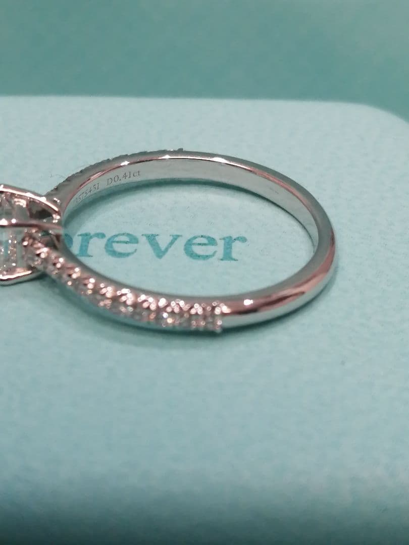 Tiffany & Co. 0.41ct 未使用品 ダイヤモンド指輪