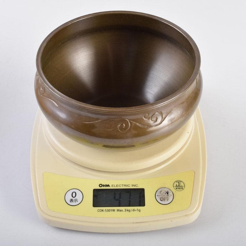 茶道具 高岡銅器 般若勘渓作 唐銅 唐草彫 建水 共箱 C 8980 - メルカリ