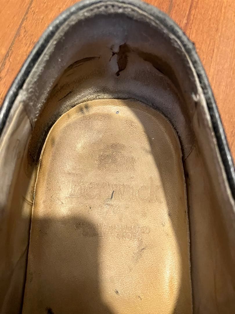 Berwick バーウィック プレーントゥ ダイナイト 26.5cm 型押し