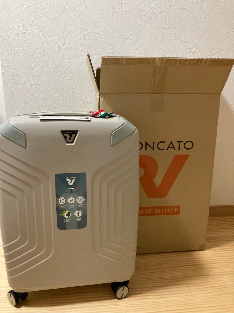 新品イタリア製キャリーケース ロンカート イプシロン35～40L ベージュ