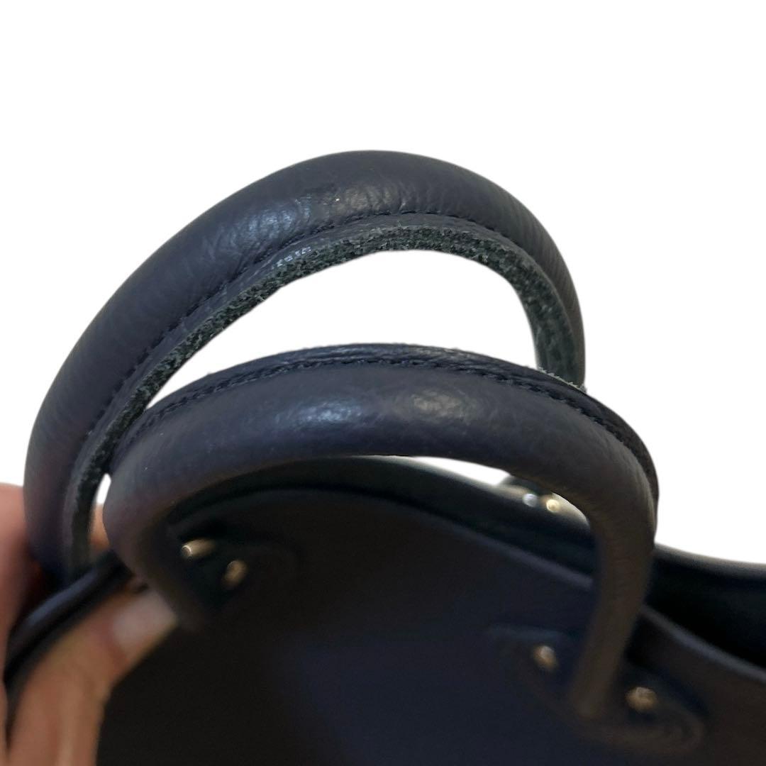 希少！】ヤングアンドオルセン レザー 伊勢丹限定 シルバーロゴ