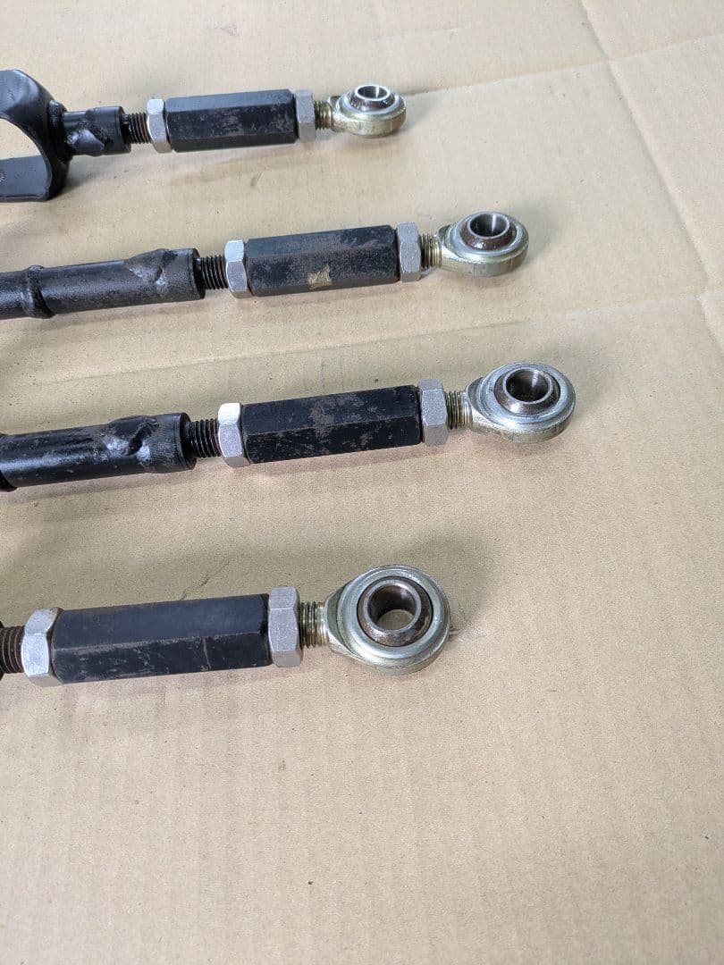 クラウンリアアッパーアーム 18 クラウン リヤ リア アッパーアーム