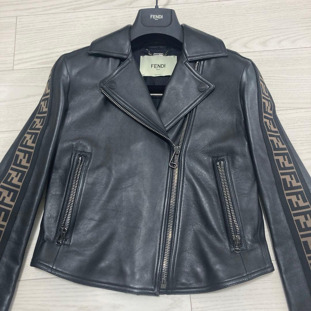 ✨新品同様✨FENDI ライダース アームロゴ ズッカ Lサイズ ラムレザー
