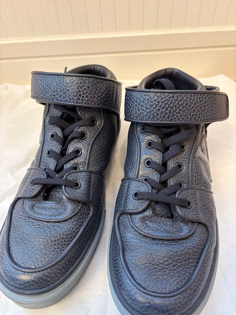 Louis Vuitton ネイビー ハイカットスニーカー - メルカリ