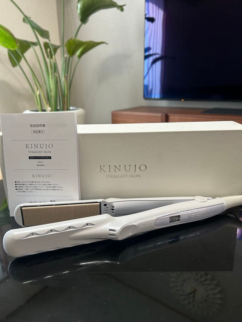 KINUJOストレートアイロン♡リファヘアビューロンパナソニックホリスティック ストレートアイロン】リファ、絹女、パナソニックを比べてみた！！美容