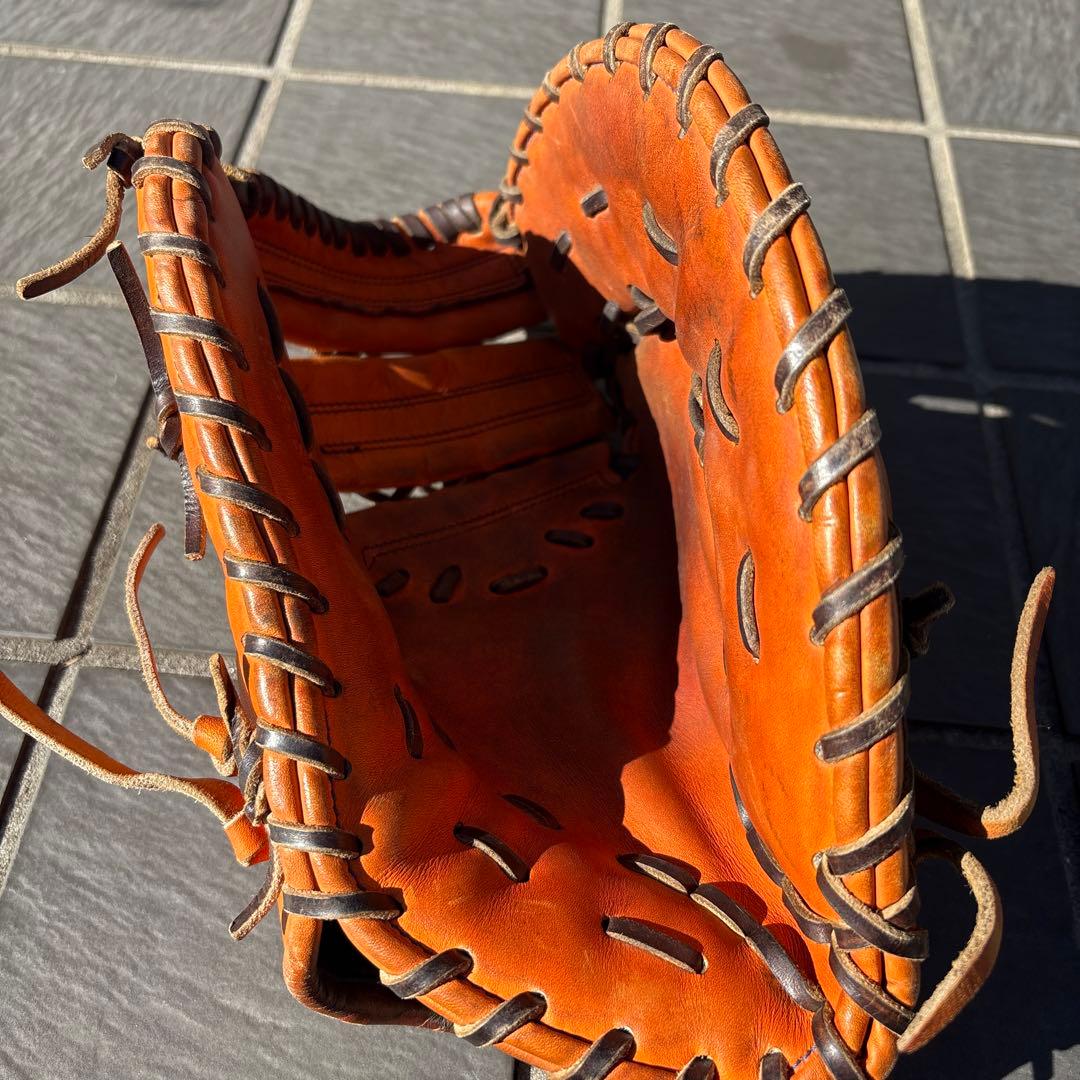 Under Armour 硬式用 ファーストミット オレンジ - メルカリ