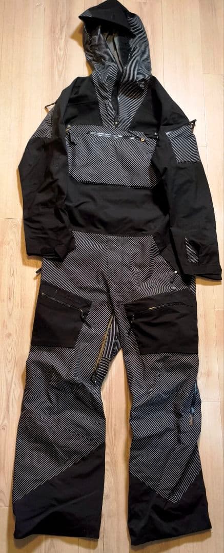 peak performance HELI SUIT ピークパフォーマンス S peak performance HELI SUIT ピークパフォーマンス S - メルカリ