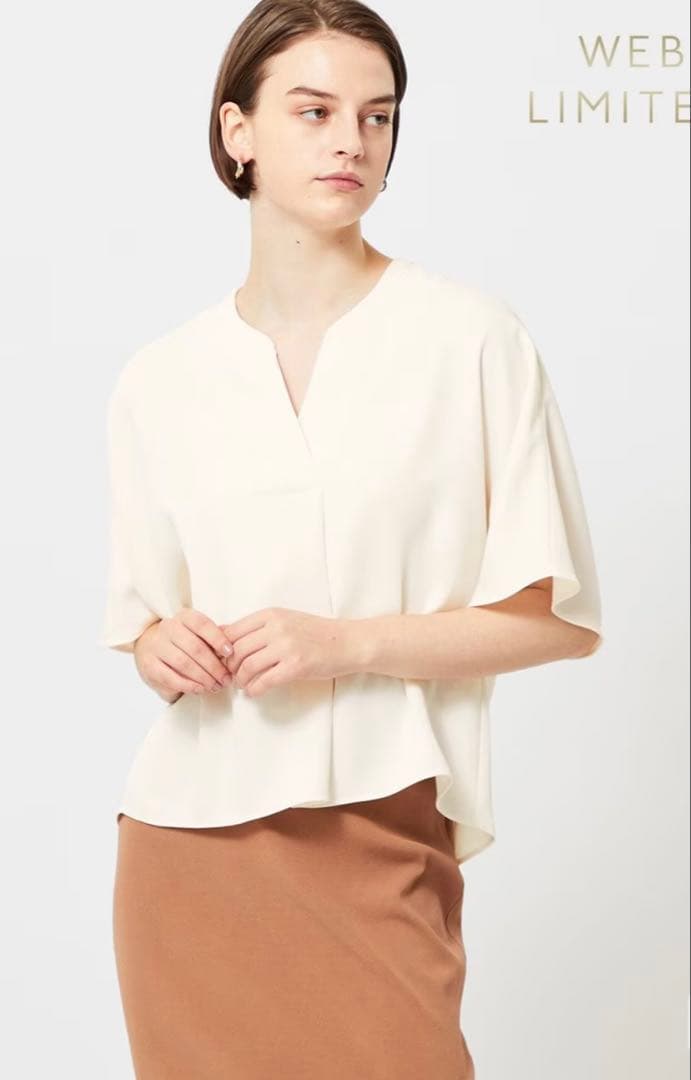 ベイジ BEIGE, PAULE ブラウス エクリュ 4 美品 BEIGE，(ベイジ，)｜MOYE（モイエ）/ハイネックブラウス/Ecru の通販