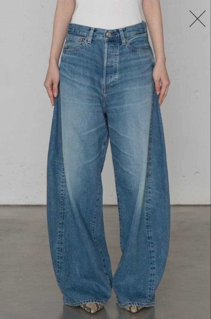 hyke ハイク バレルレッグ デニム ジーンズ 1 - メルカリ