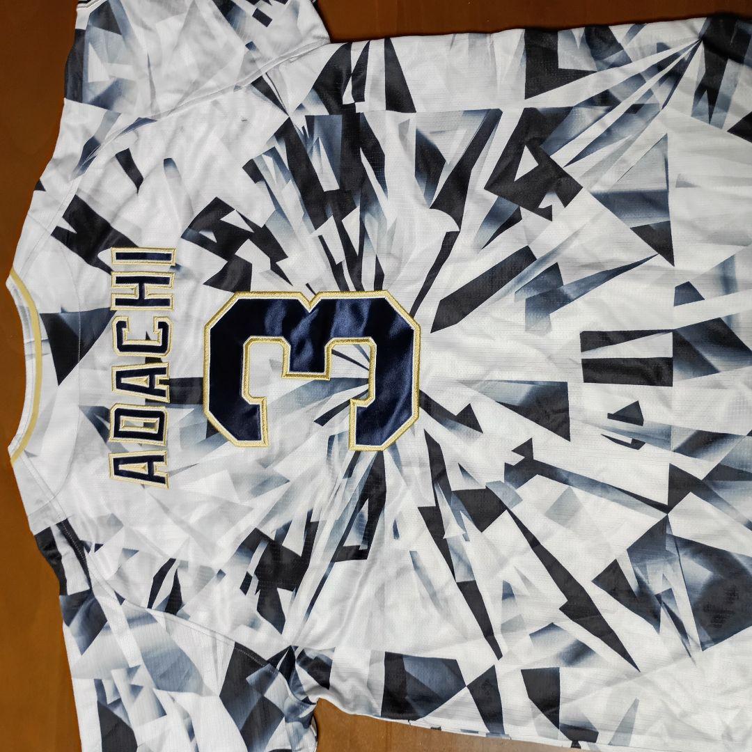 オリックスバッファローズユニホーム 安達 了一 2012～2024 3番 - メルカリ