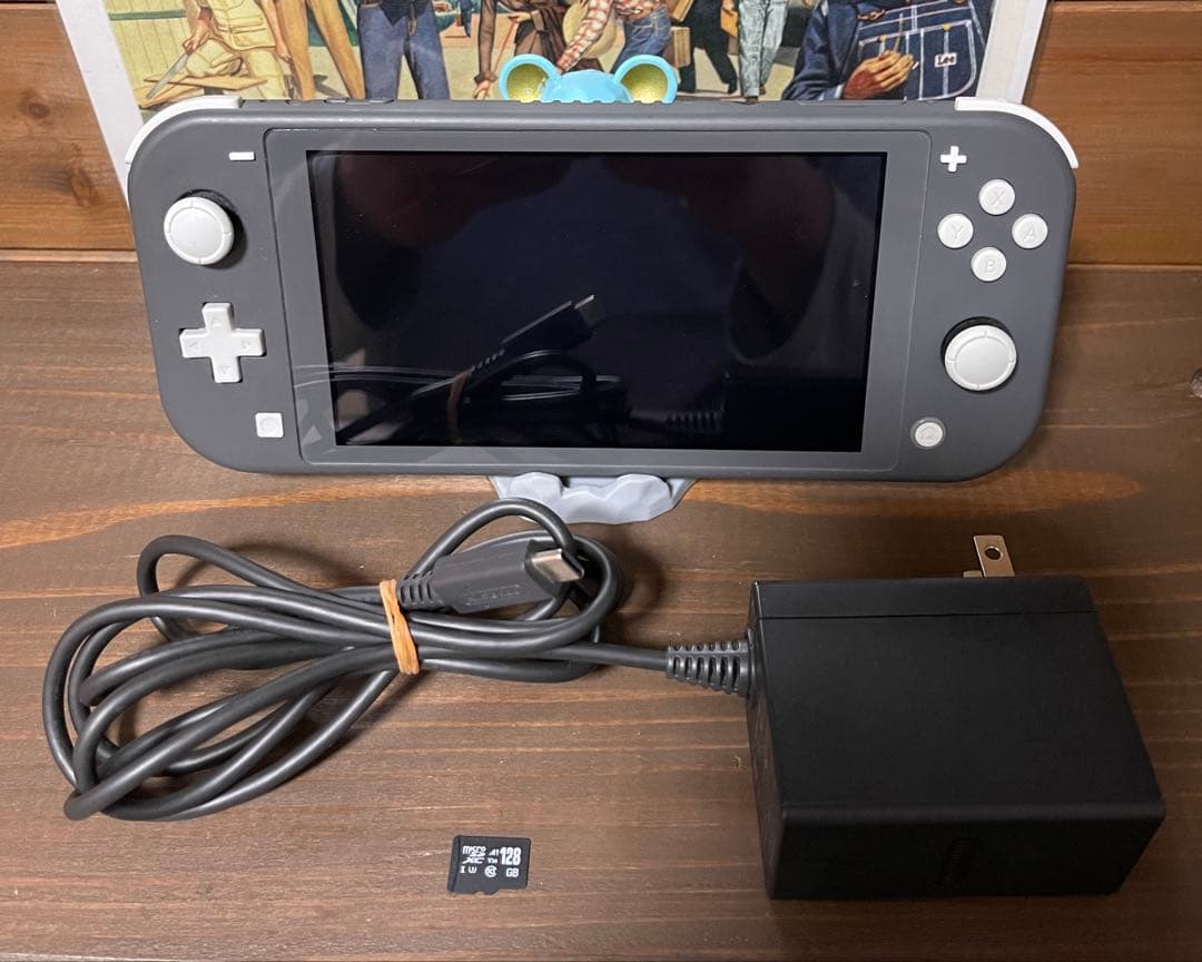 任天堂Nintendo Switch Lite グレー 本体 充電器 SDカード 良品 】任天堂 Switch Lite グレー 本体 純正充電器 動作確認済み 動作