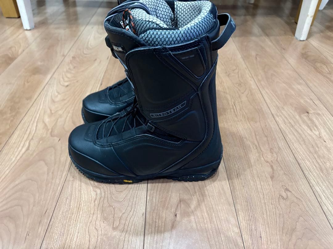 【本日中限定値引き】Nitro TEAM TLS（US8 / 26.0cm）