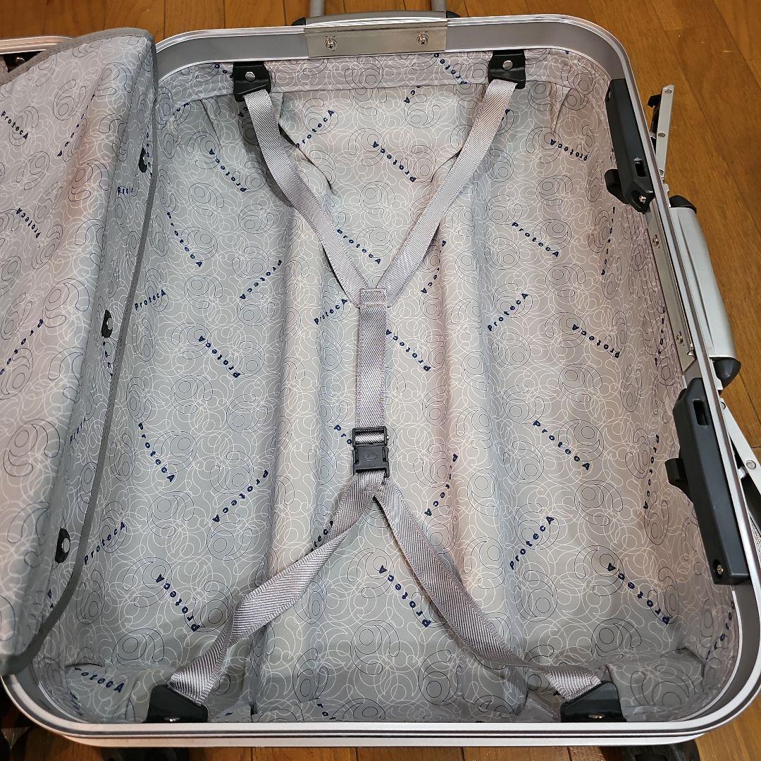 週末特価、週末のみ発送】信頼のProtecA キャリーケース - メルカリ