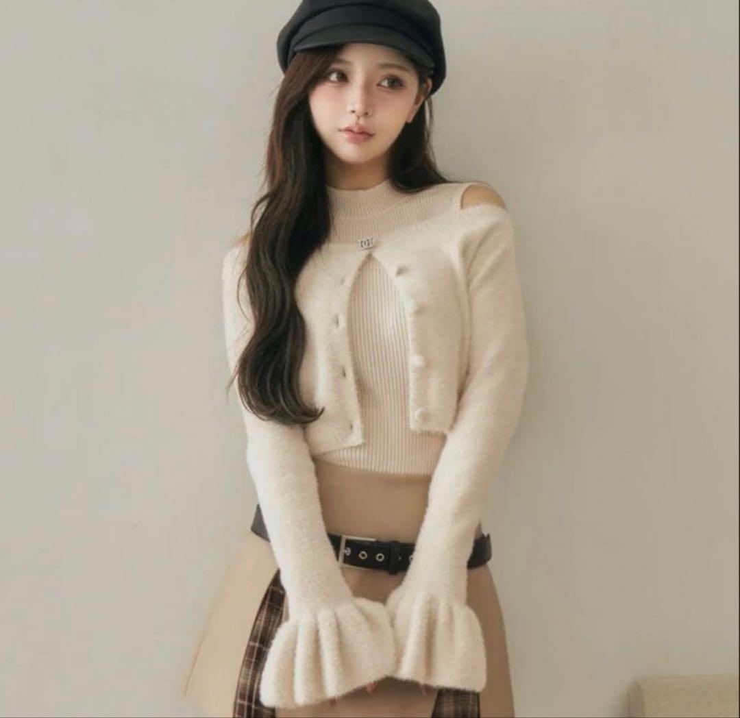 darich アンサンブルシャギーニットトップス ホワイト - メルカリ