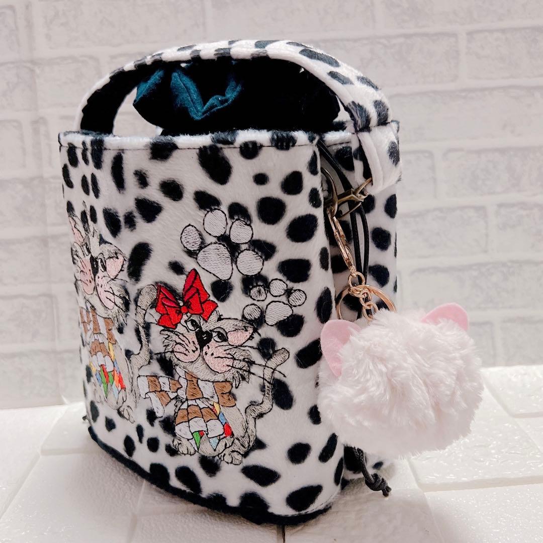 大きめ ポシェット サコッシュ ロラライハリス 刺繍 にゃんこ インド