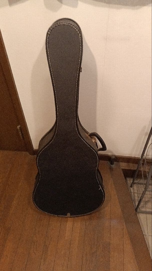 お値下げしました。 カワイ・アコースティックギター F100 ビンテージ