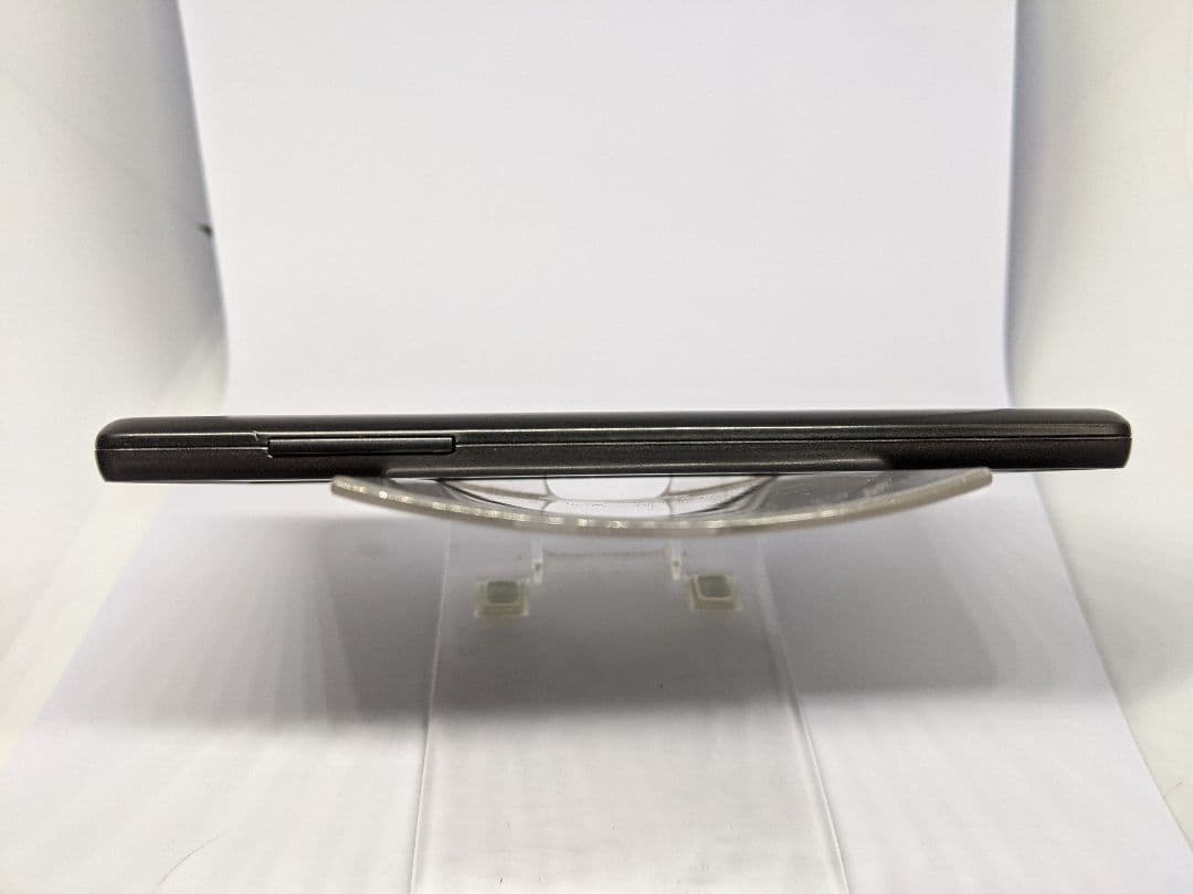 Quaphone KYV42 2G16G android7.1 Simフリー③ - メルカリ