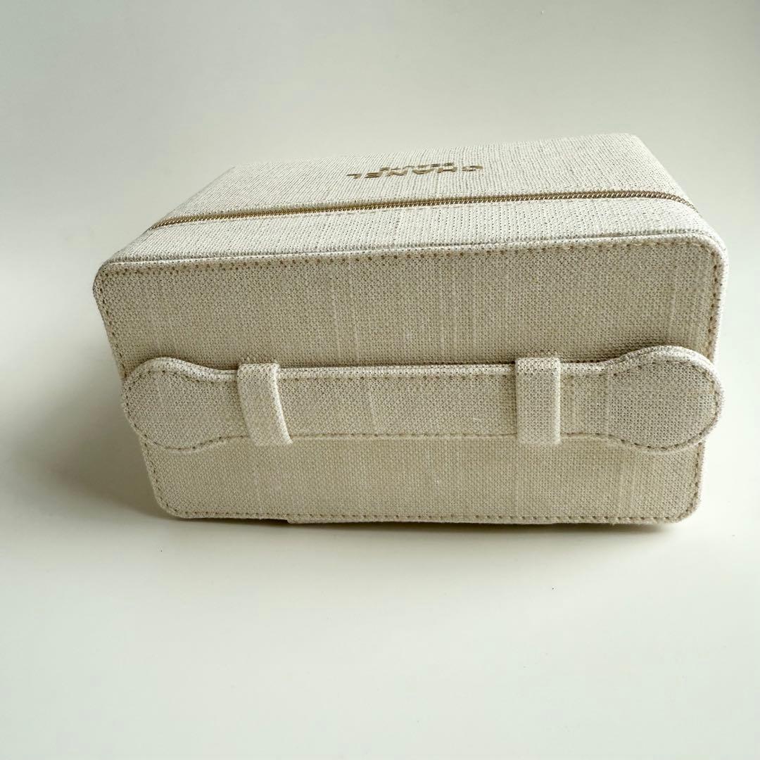 新品】CHANELシャネルビューティ バニティ ポーチ メイク 白 ツイード