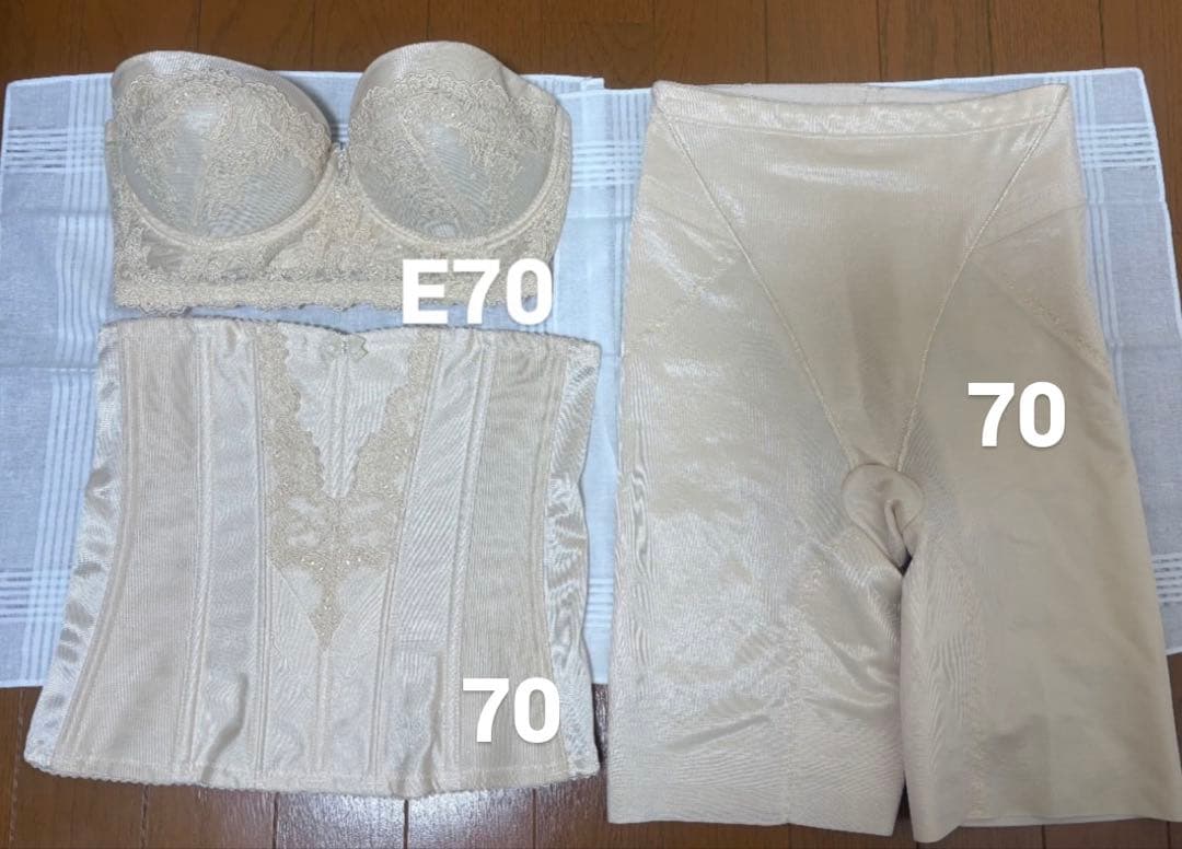 FOURSIS&CO. ブライダルインナー 3点 E70 - メルカリ