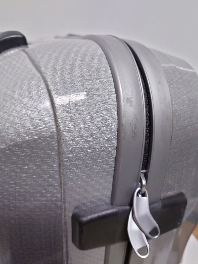 美品✨サムソナイト コスモライト スピナー61 シルバー 50L 2.4kg