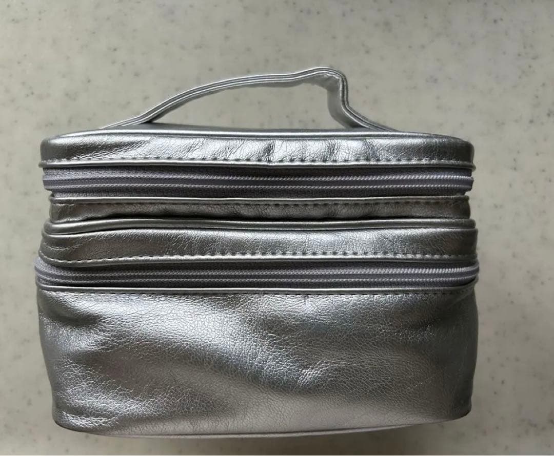 即購入可】サキナ ルネ saqina lune 美顔器 - メルカリ