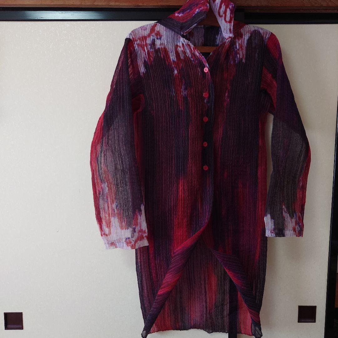 イッセイミヤケ　プリーツ　カーディガン　トップス　赤系　レトロ　レディース 楽天市場】【イッセイミヤケ】Issey miyake ミーイッセイミヤケ 23AW