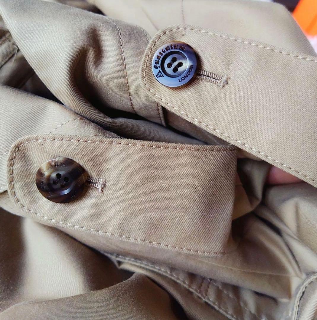 大草直子さん着用！アクアスキュータムトレンチコート 青ライナー