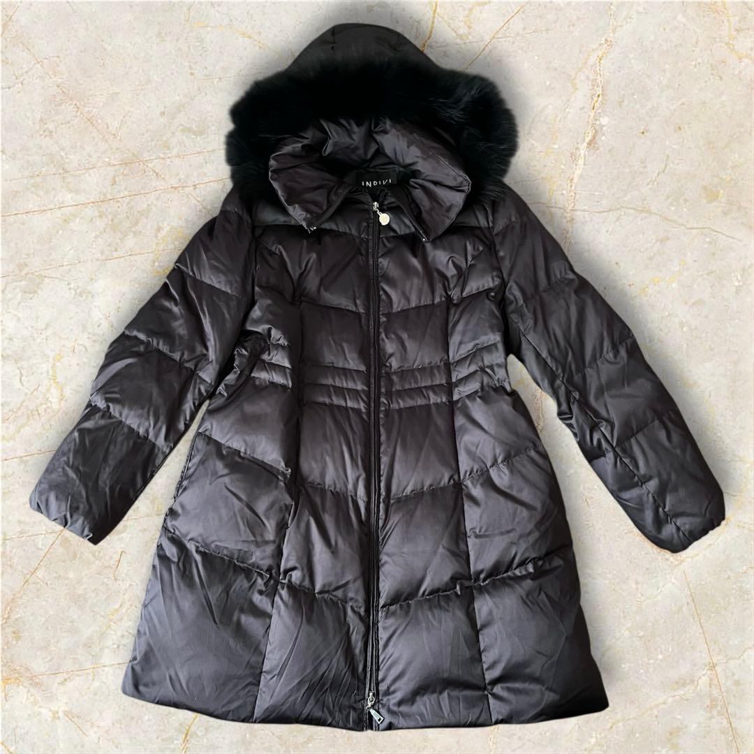 INDIVI＊シルキーサテン ダウンコート ブルーフォックスファー - メルカリ