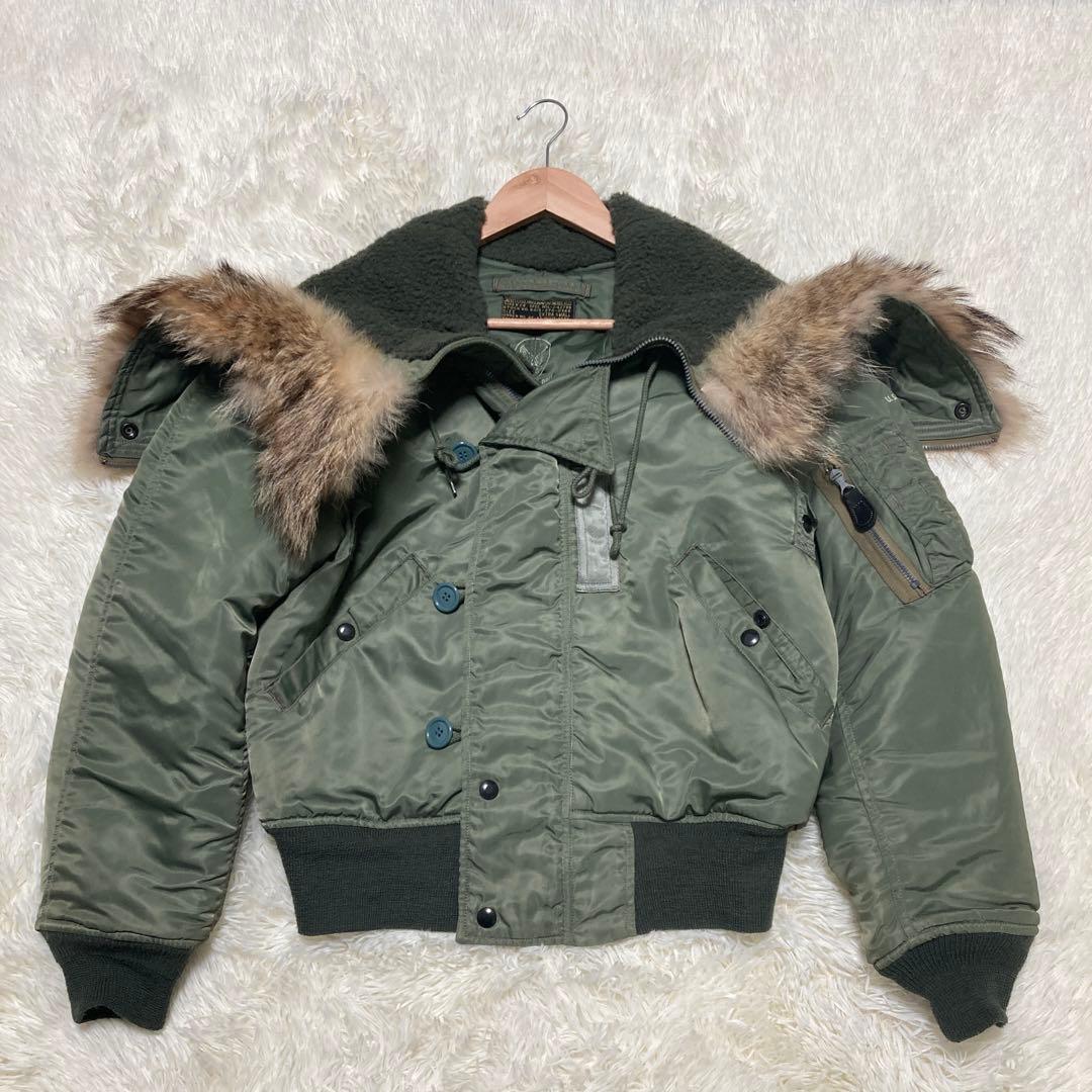美品 実名復刻 バズリクソンズ フライトジャケット N-2B XS - メルカリ