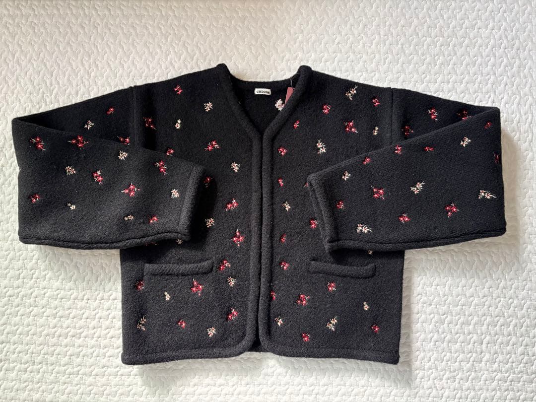 CREDONA｜ウールブレンド ブークレ フラワー 刺繍 ニット ジャケット