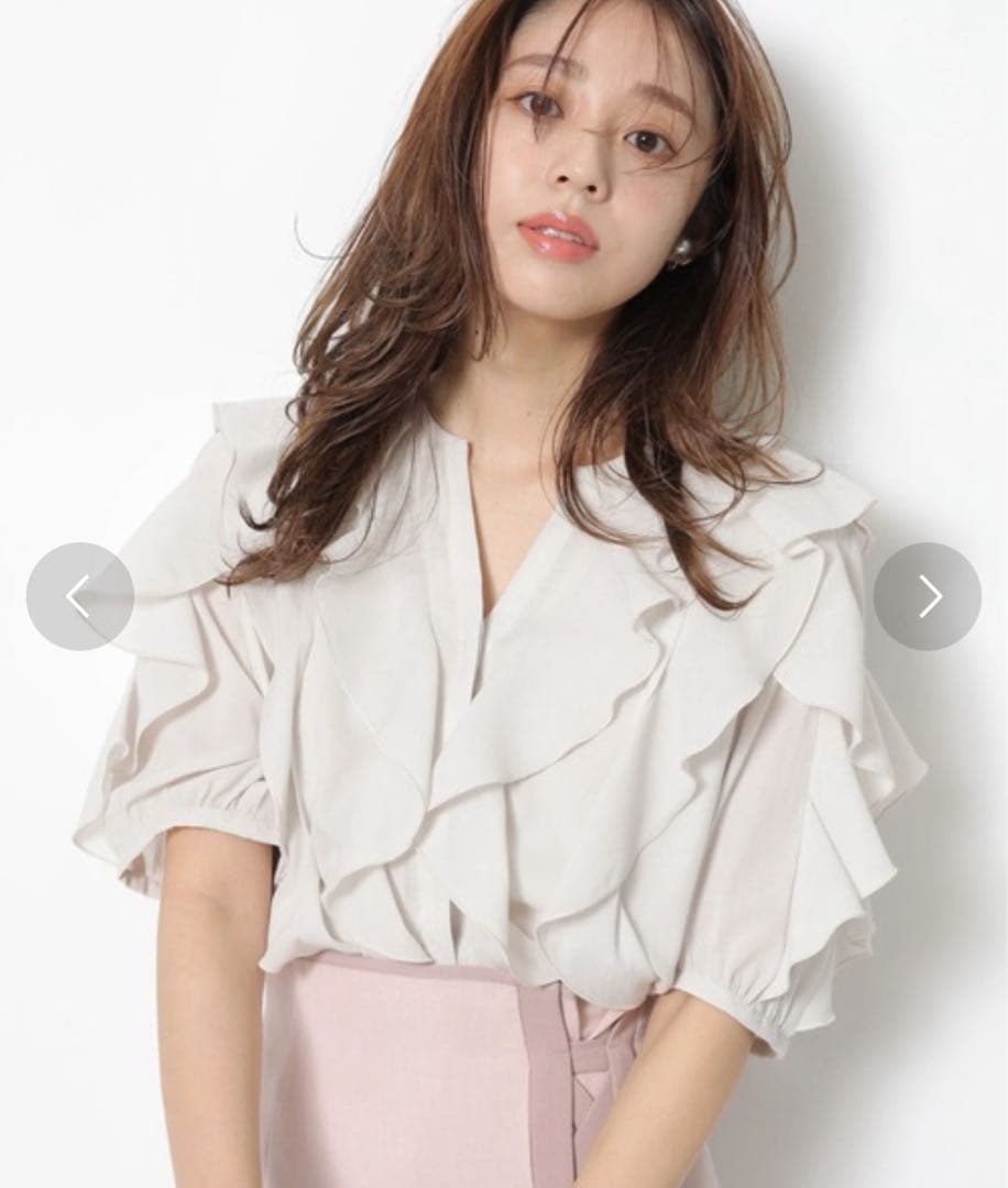 一度着用】アプワイザーリッシェ シアーフリル5分袖ブラウス