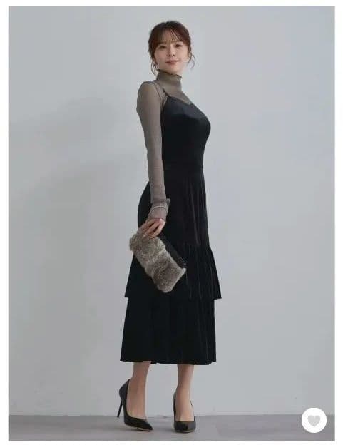 overEベロアキャミティアードワンピース102 ベロアキャミティアードワンピース：ブラック│胸が大きな女性のための