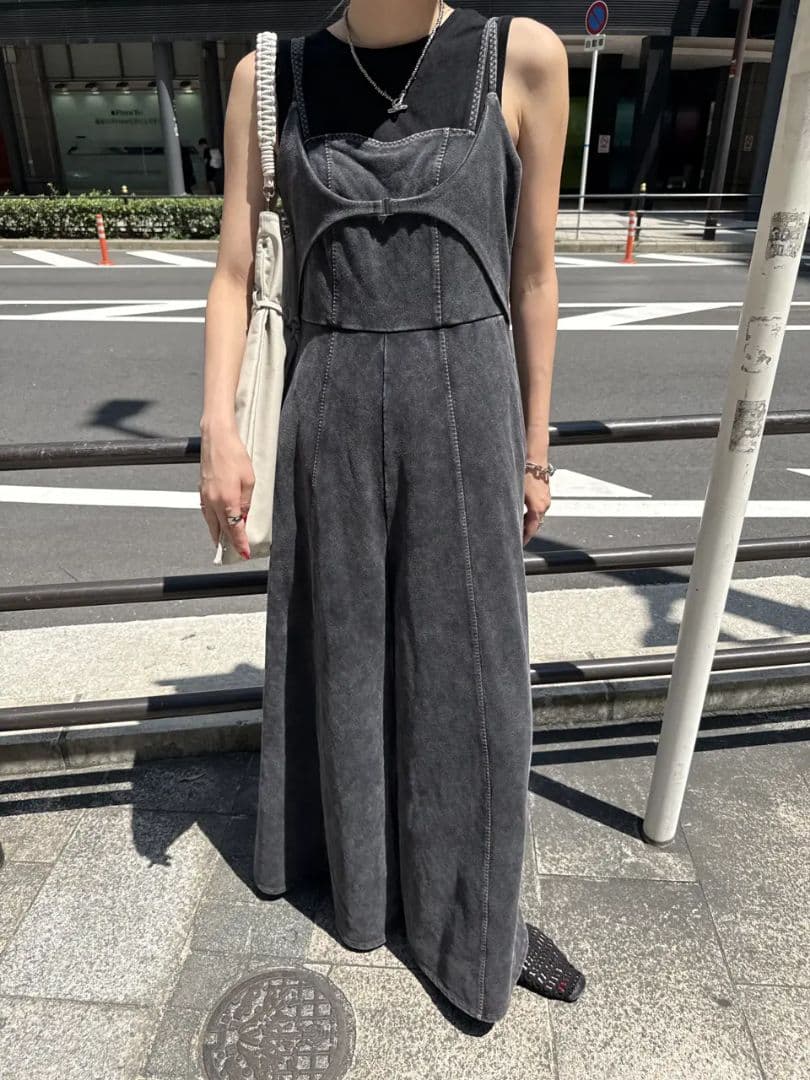 DENIM LIKE VOLUME CAMI ROMPERS AMERI