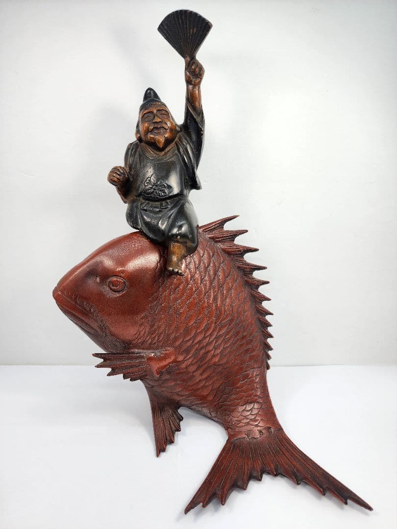鯛に乗った恵比寿様 置物 金属工芸 縁起物 古美術 - メルカリ