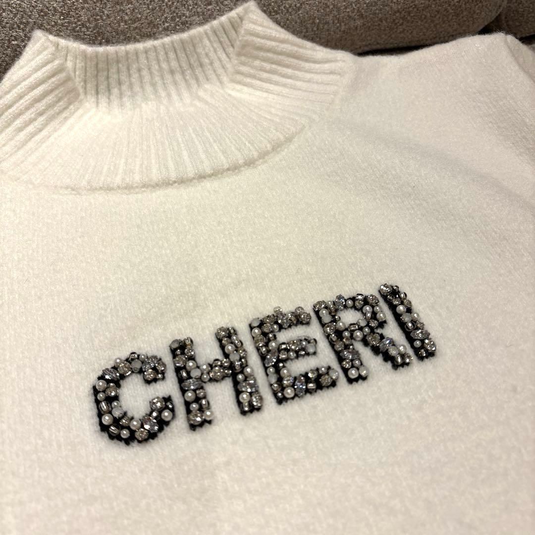 アプワイザーリッシェ レイヤードビジューロゴニット M 白 - メルカリ