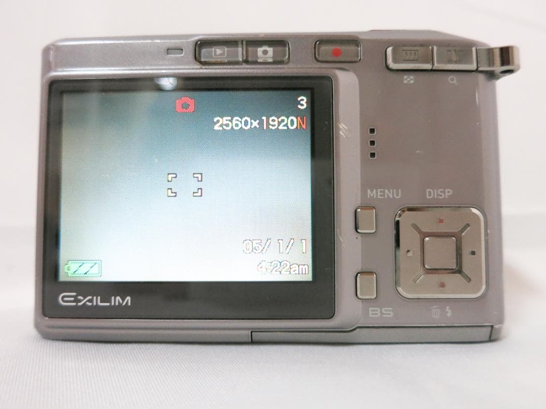 CASIO EXILIM コンパクトデジタルカメラ EX-S500 シルバー - メルカリ