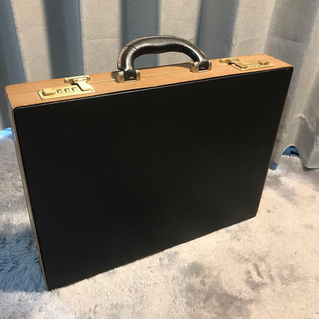 ココマイスター OAK BARKCROSSWALLオークバーク・クロスウォール