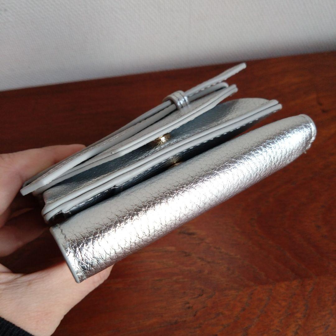 TOV トーヴ リボンデザイン 三つ折り財布 ミニウォレット シルバー
