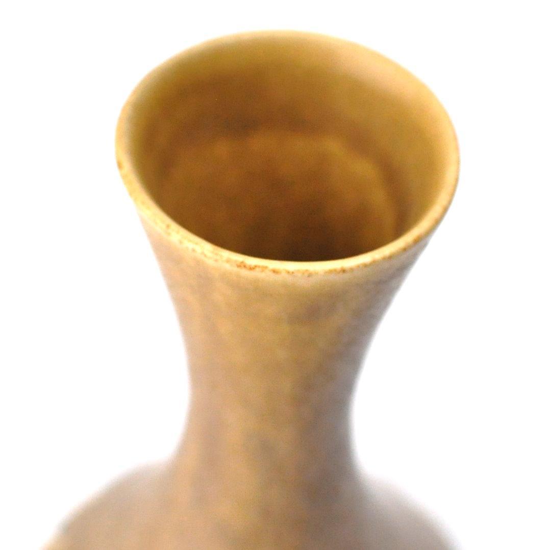 クイストゴー RELIEF（レリーフ）フラワーベース 花瓶 - メルカリ