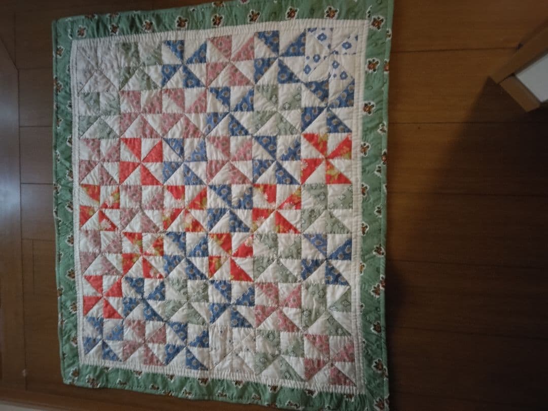 もちまる様専用パッチワークタペストリー