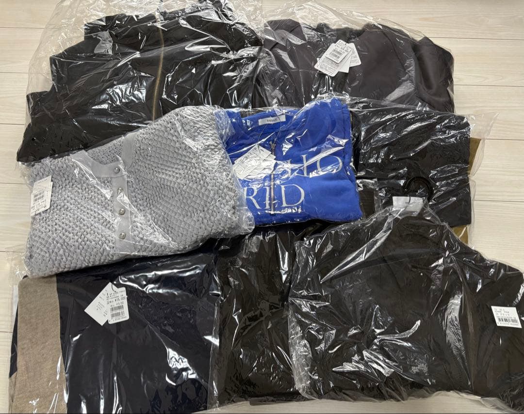 yuuuka⭐︎ヤマダヤ福袋2026⭐︎8点セット⭐︎アウター2点入り ヤマダヤ 福袋 2026 まとめ売り 8点セット アウター｜Yahoo!フリマ（旧