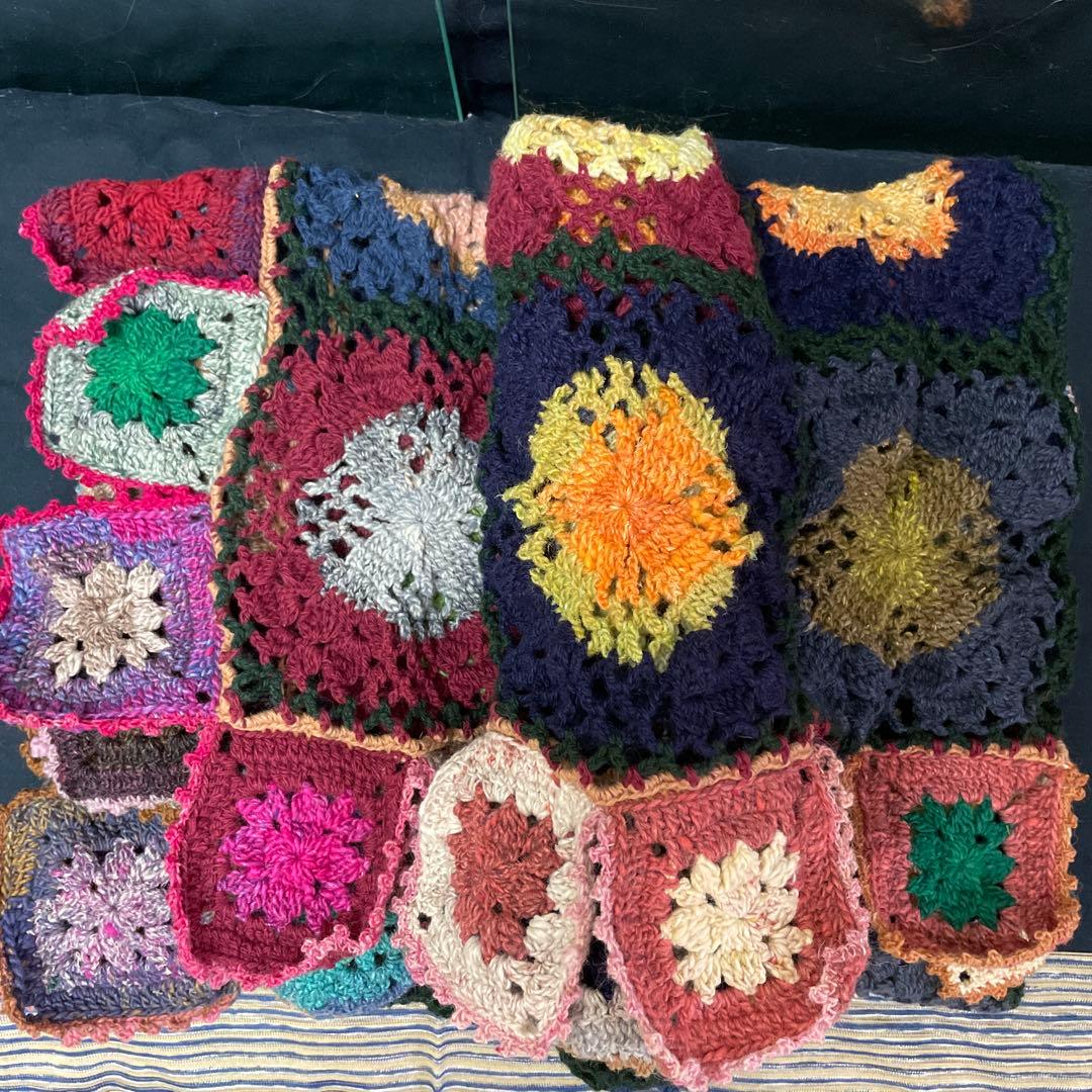 ☆ノロ毛糸☆かぎ針編みゆったりマルチなブランケット 〜暖笑〜120