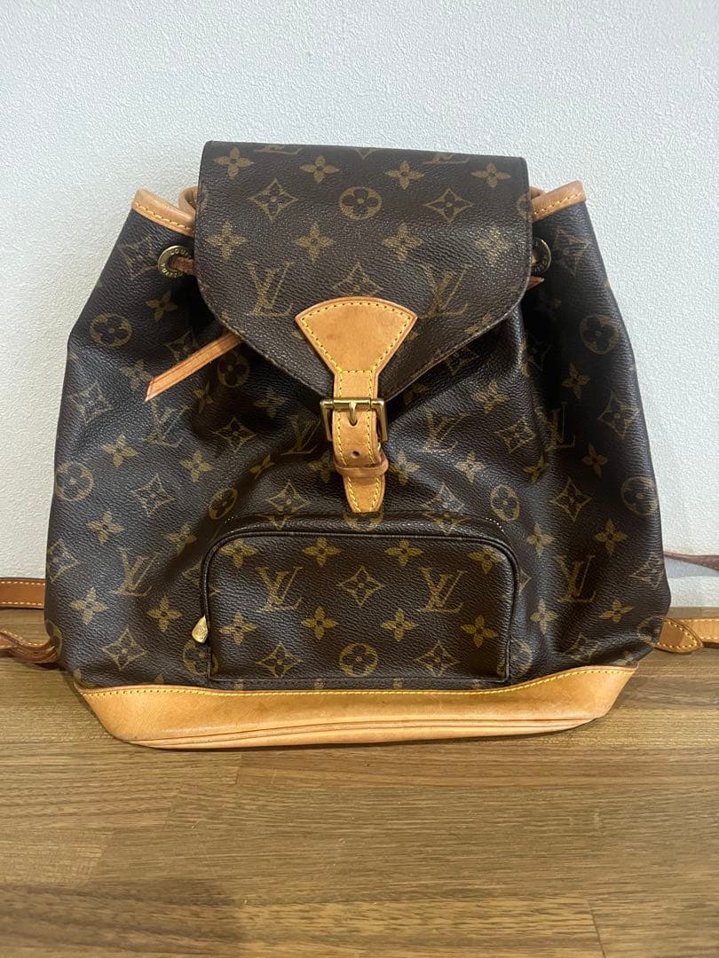 ルイヴィトン モンスリMM モノグラム リュックサック M51136【正規品】 LOUIS VUITTON（ルイ・ヴィトン） モンスリ MM リュック モノグラム
