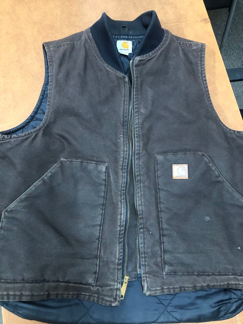カーハート　Carhartt ダークブラウン ベスト　L CARHARTT / DUCK VEST BLACK/BROWN-カーハートダック ベスト ブラック