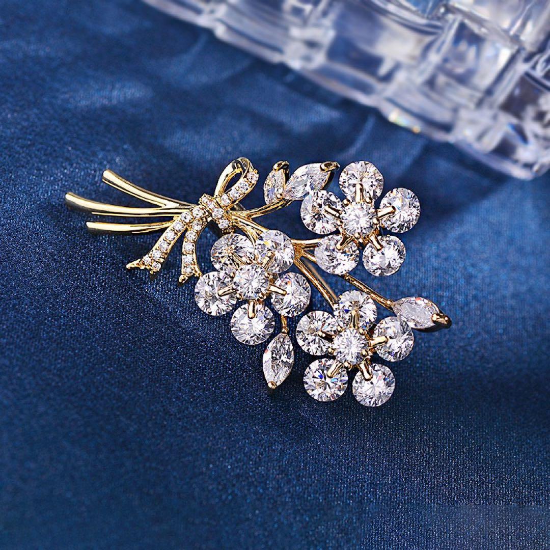 スワロフスキークリスタル桜花束ブローチジルコン花コサージュ - メルカリ