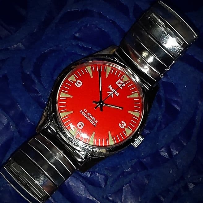 hmt英国軍用機械式手巻き腕時計希少ブロードアローモデル