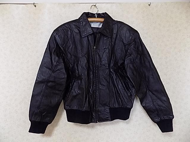 75138 Nicole St Gilles 牛革 レザージャケット 黒 L - メルカリ