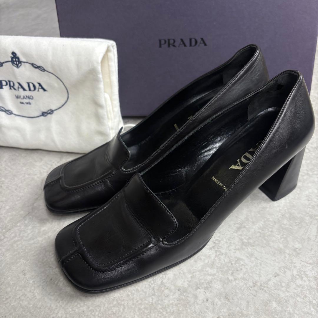 PRADA アーカイブ スクエアトゥ レザー パンプス ブロックヒール